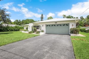 539 Cypress Way, Naples, FL 34110 - MLS#225067415