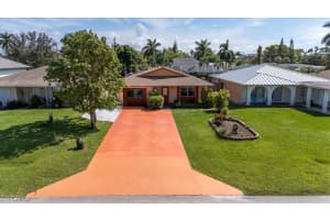 816 98th Avenue, Naples, FL 34108 - MLS#225067461