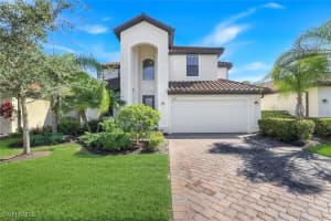 4264 Raffia Palm Cir, Naples