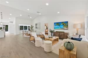 1200 Cypress Woods Drive, Naples, FL 34103 - MLS#225067486