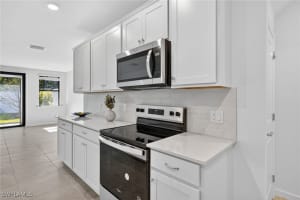 27823 Solis Grande Drive, Bonita Springs, FL 34135 - MLS#225067512