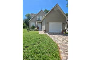 199 Leawood Circle, Naples, FL 34104 - MLS#225067513
