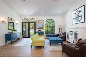 5960 Bur Oaks Lane, Naples, FL 34119 - MLS#225067530