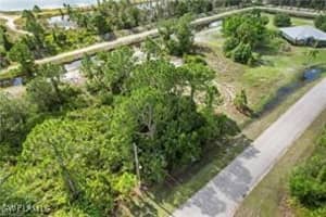 1267 Naples Avenue, Fort Myers, FL 33913 Sold 10/16/25