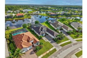 2079 Antigua Ln N, Naples