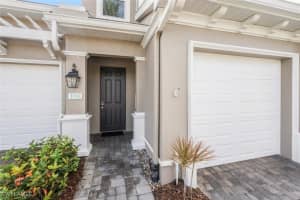 6916 Avalon Cir 108, Naples