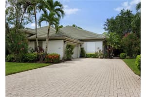3641 Periwinkle Way, Naples, FL 34114 - MLS#225067639