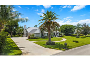 13029 Bald Cypress Lane, Naples, FL 34119 - MLS#225067647