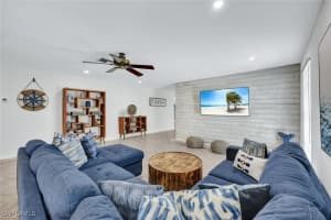 724 102nd Ave N, Naples