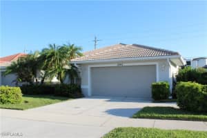 6993 Lone Oak Blvd, Naples