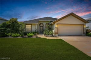 3681 Bali Ln, Estero
