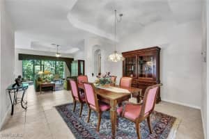 818 Grafton Court, Naples, FL 34104 - MLS#225067745