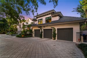 2755 Lantern Lane, Naples, FL 34102 - MLS#225067765