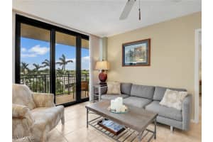 180 Seaview Court, Marco Island, FL 34145 - MLS#225067766