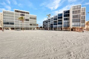 25820 Hickory Boulevard, Bonita Springs, FL 34134 - MLS#225067780