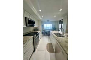 10951 Gulf Shore Drive, Naples, FL 34108 - MLS#225067788