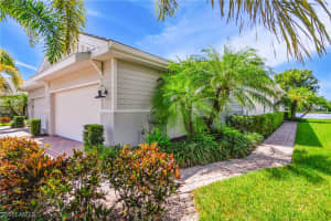 14839 Edgewater Circle, Naples, FL 34114 - MLS#225067805
