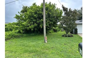 2511 27th Street, Lehigh Acres, FL 33976 Sold 03/09/26