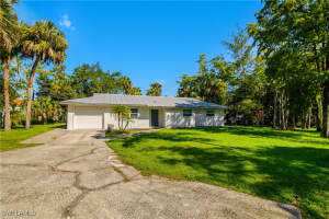1775 Golden Gate Blvd W, Naples