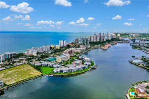 3410 Gulf Shore Blvd N 302, Naples