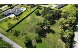 5458 Cherry Wood Drive, Naples, FL 34119 - MLS#225067942