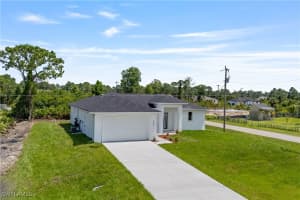 938 Grant Boulevard, Lehigh Acres, FL 33974 - MLS#225067952
