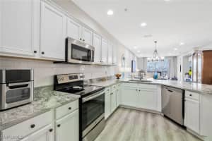 4883 Hampshire Court, Naples, FL 34112 - MLS#225067955