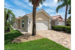 5021 Ventura Ct, Naples