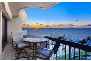 4001 Gulf Shore Blvd N 902, Naples