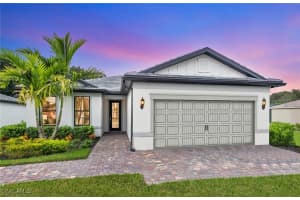3834 Passion Vine Dr, Alva