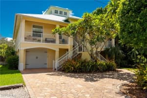 11065 Smokey Drive, Bonita Springs, FL 34135 - MLS#225068020