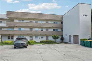 499 Forest Lakes Blvd 305, Naples