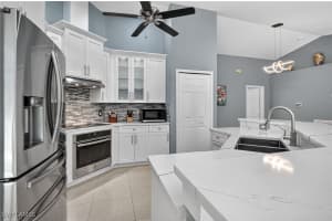 850 29th Street, Naples, FL 34117 - MLS#225068086