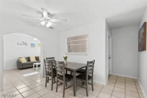 717 95th Avenue, Naples, FL 34108 - MLS#225068088