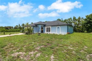 765 Aprile Avenue, Lehigh Acres, FL 33974 - MLS#225068095