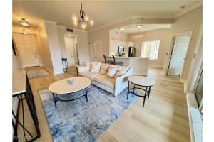 401 Bayfront Place, Naples, FL 34102 - MLS#225068184