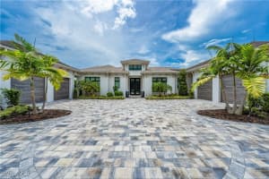 6253 Highcroft Dr, Naples