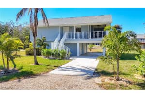 27569 Hickory View Drive, Bonita Springs, FL 34134 - MLS#225068205