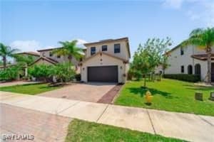 5096 Beckton Rd, Ave Maria