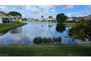 104 Fleur De Lis Ln, Naples