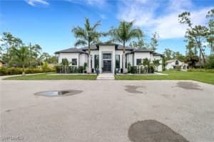 3737 14th Ave Ne, Naples