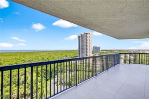 6075 Pelican Bay Boulevard, Naples, FL 34108 - MLS#225068338
