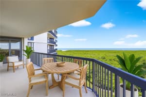 6075 Pelican Bay Boulevard, Naples, FL 34108 - MLS#225068338