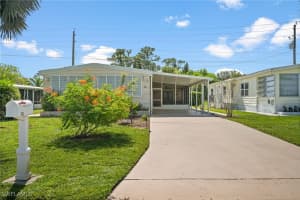 10 Cannes Dr, Naples