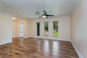 5090 Boxwood Way, Naples, FL 34116 - MLS#225068365