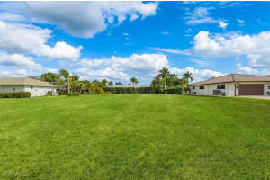 4228 Crayton Road, Naples, FL 34103 - MLS#225068379