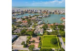 3215 Regatta Road, Naples, FL 34103 - MLS#225068381