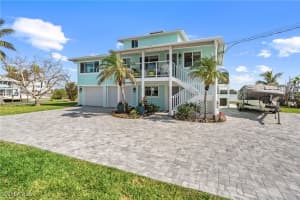 291 Flamingo Street, Fort Myers Beach, FL 33931 - MLS#225068392