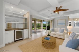 583 Avellino Isles Cir 102, Naples