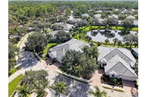 1661 Tarpon Bay Drive, Naples, FL 34119 - MLS#225068409